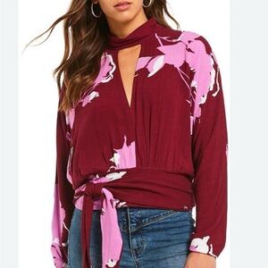 Free People Women’s Say You Love Me Blouse In Plum. Size M. K-12